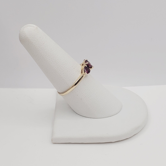 10k Solid Yellow Gold Heart & Pear Garnet Ring - Picture 6 of 9